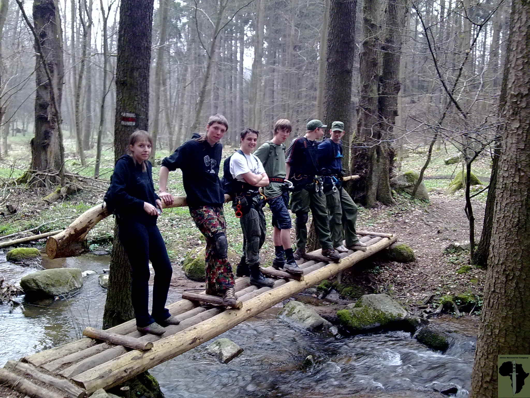 050420097300.jpg